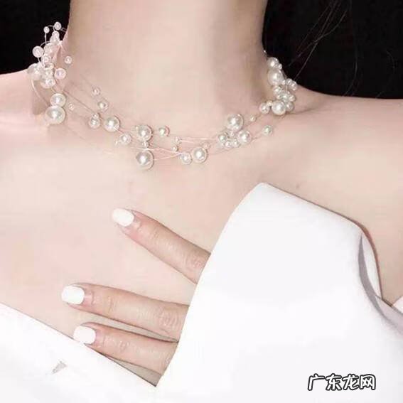 打耳洞会破坏风水吗 耳洞里面是空的吗