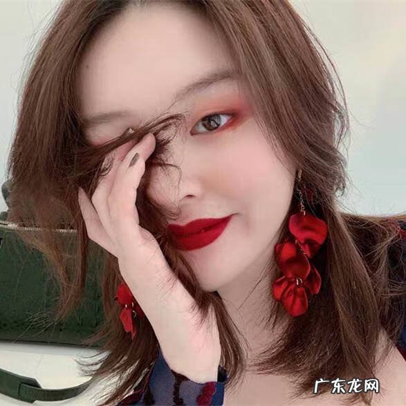 打耳洞会破坏风水吗 耳洞里面是空的吗