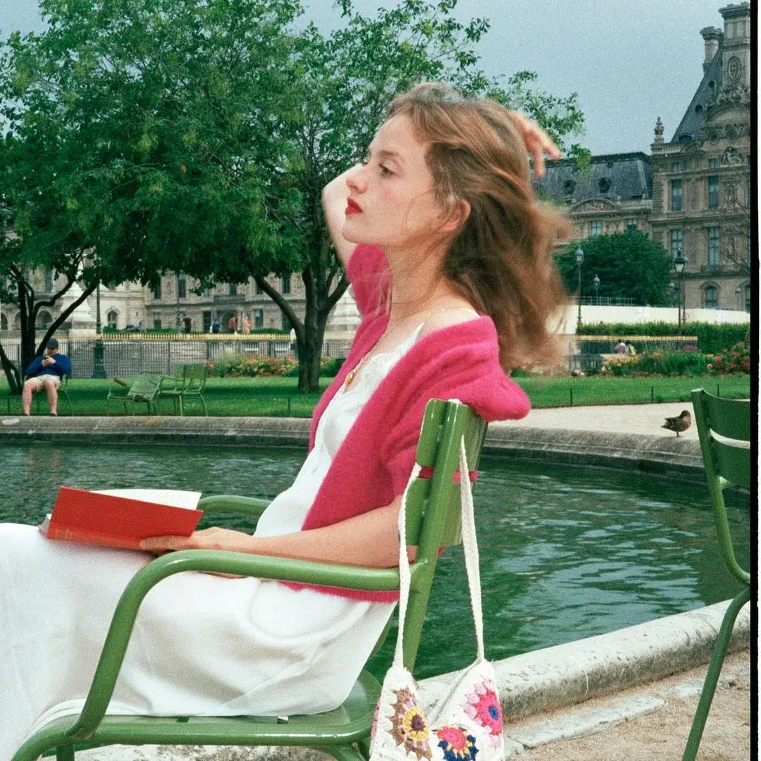 针织衫搭配什么外套好看 针织衫搭配