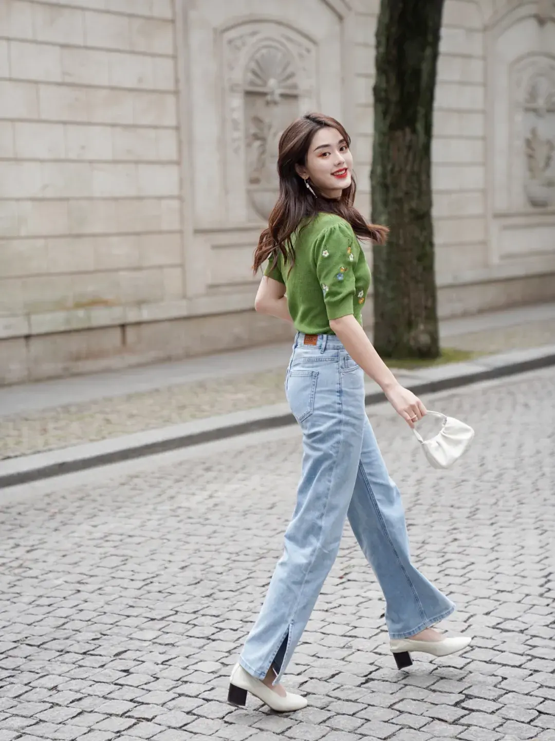 针织衫搭配什么外套好看 针织衫搭配