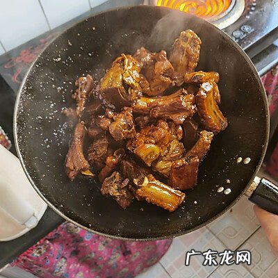 做糖醋小排的方法 糖醋小排的做法窍门