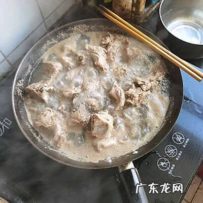 做糖醋小排的方法 糖醋小排的做法窍门