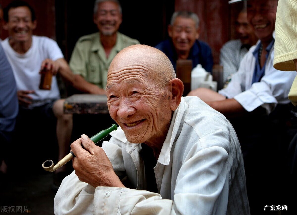 风水镜子对门好吗 镜子对门 风水