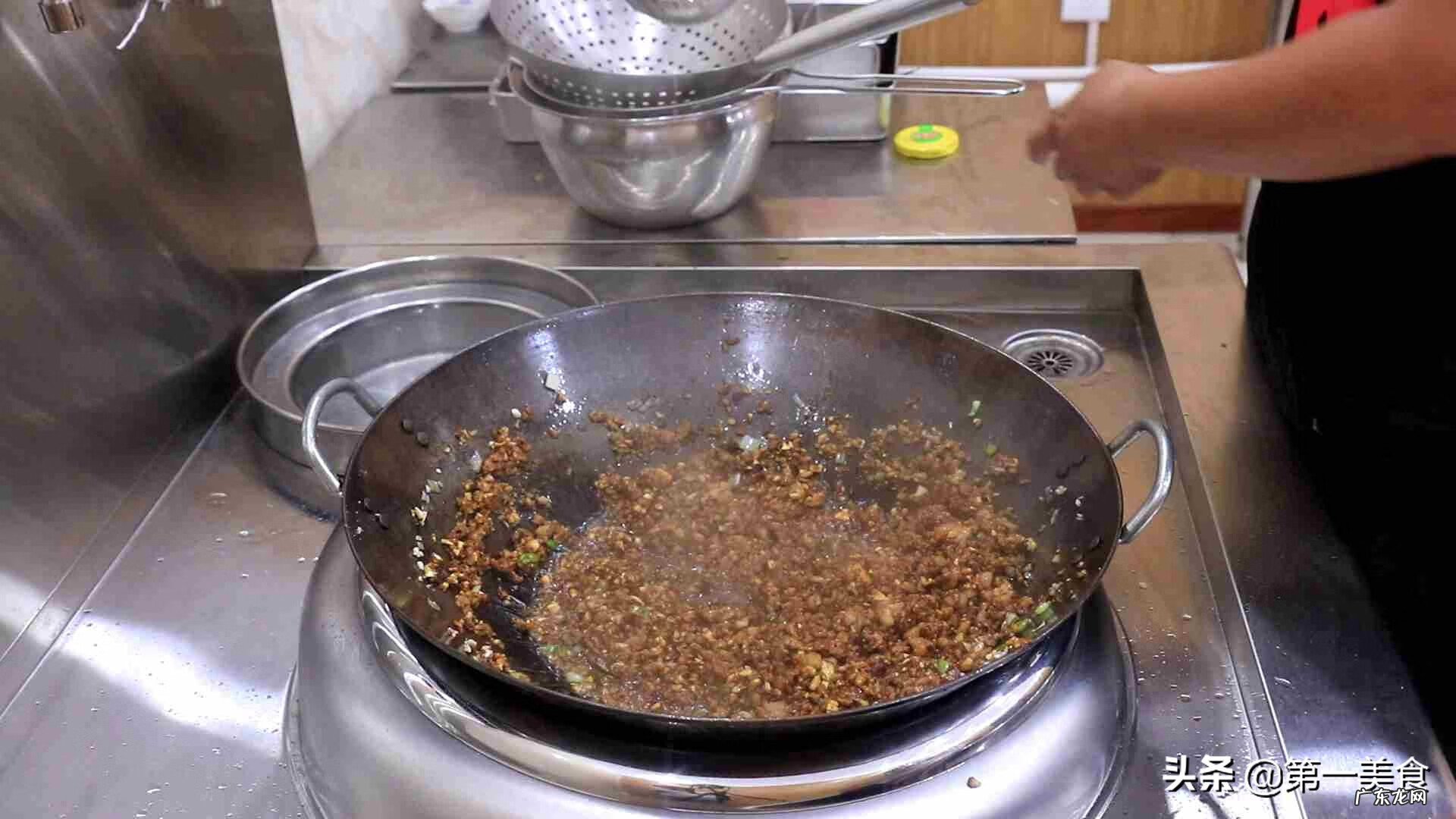 家常炸酱面的酱的做法 炸酱面的酱的做法大全