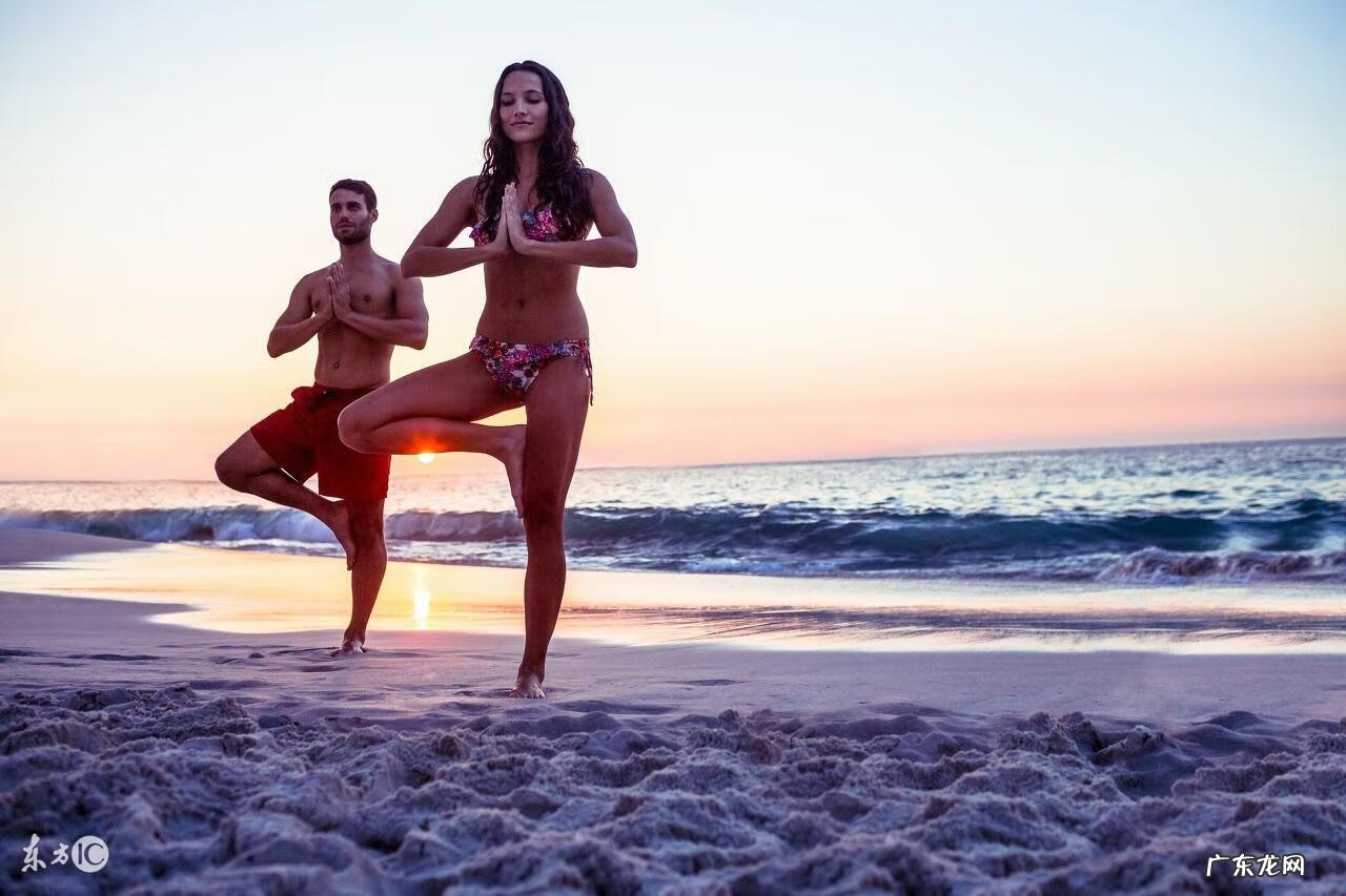 50岁男人可以练瑜伽吗 男人能不能练瑜伽