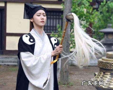 房屋后面挖坑有什么讲究 挖山会破坏风水