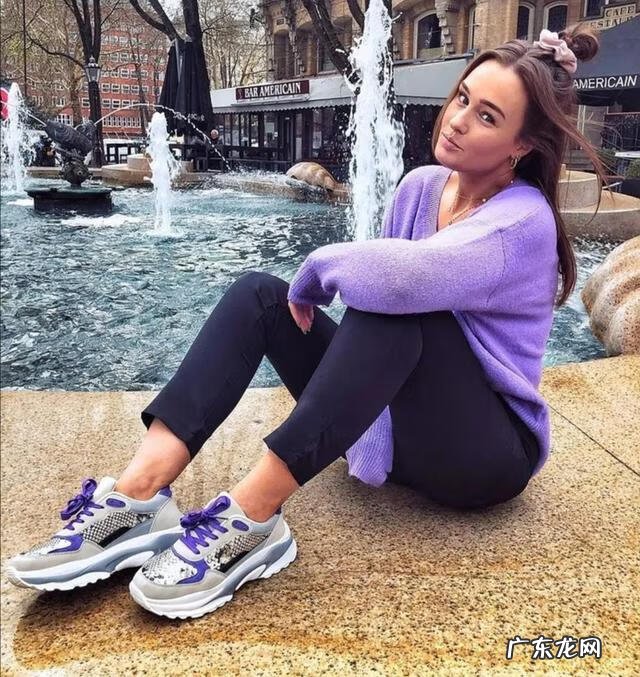 贵族为什么不用紫色 紫色贵族是什么意思