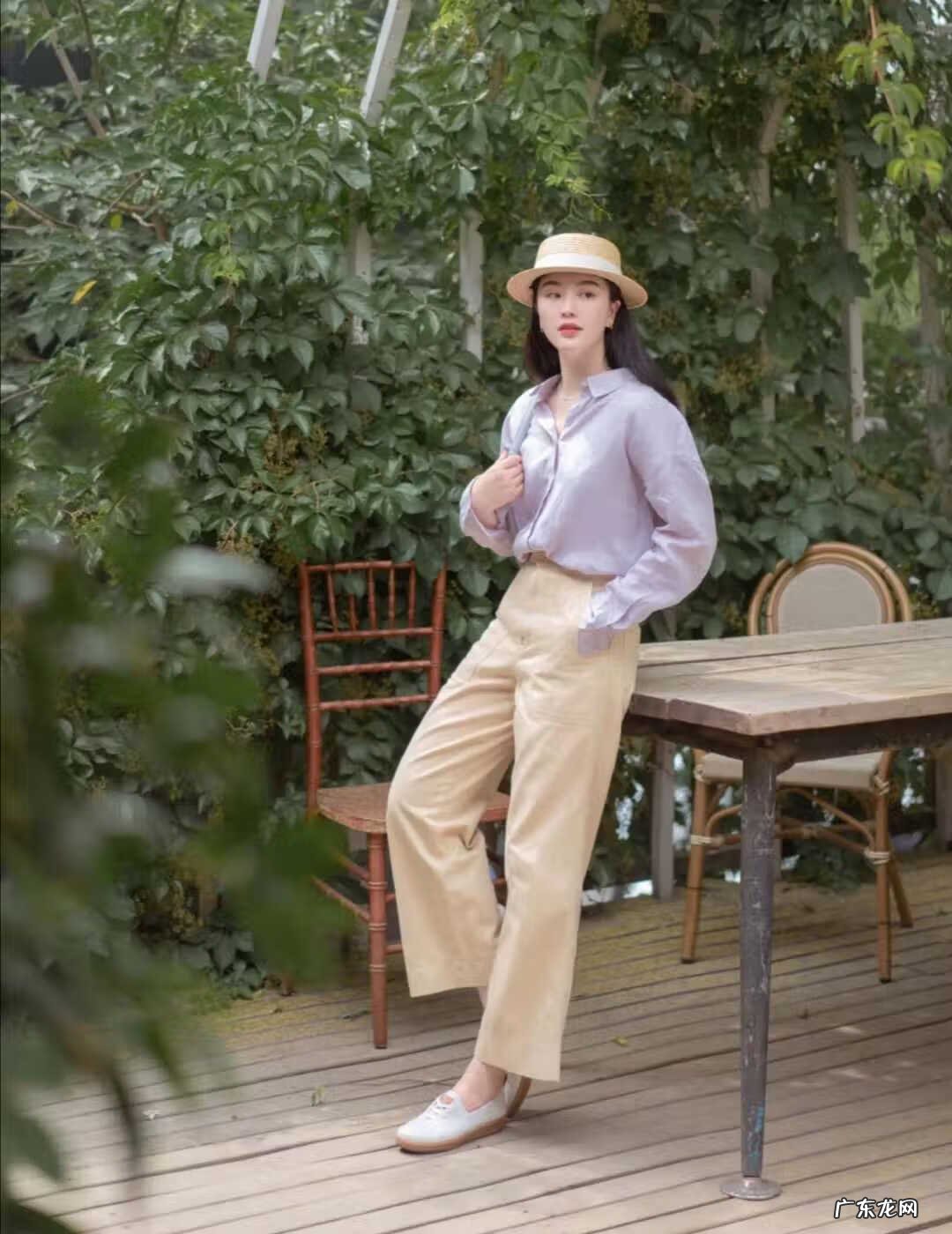 紫色搭配什么颜色最好看 紫色配什么颜色好看