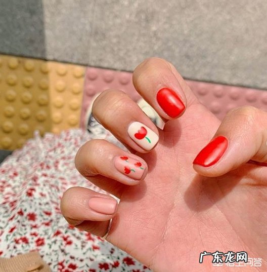 春季如何穿搭减龄又有范？