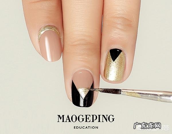 手残党怎样在家做好美甲，有哪些DIY美甲技巧？