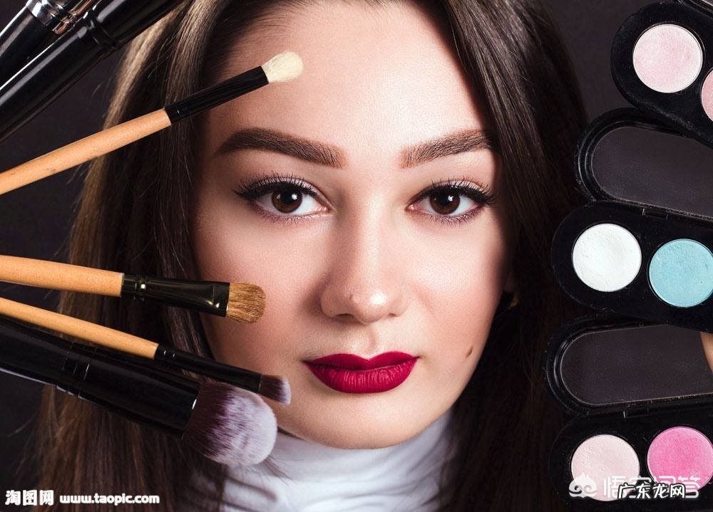 有些人越化妆越不好看,这是怎么回事?