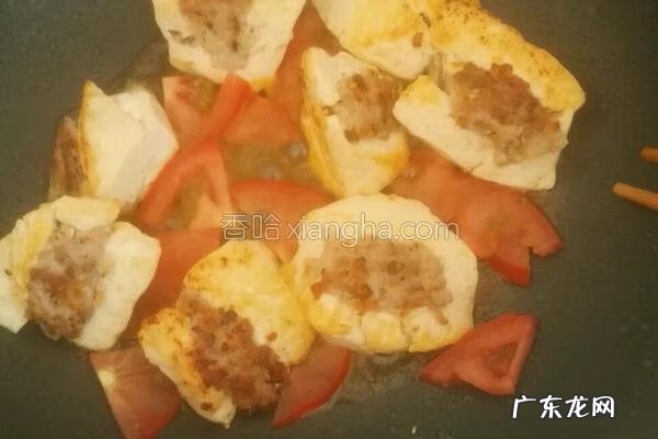 客家酿豆腐煲的做法 客家酿豆腐的做法步骤