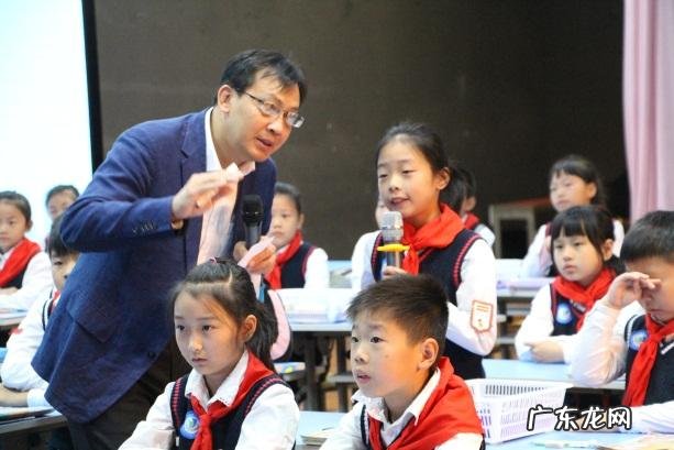 教师如何提升自身专业发展？