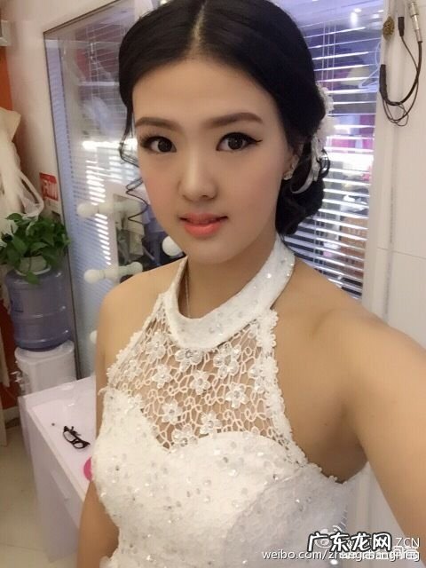 张常宁赛间发烧尿血郎平毫不知情吗?你认为网友对张常宁的赛后评价是否过于偏激?