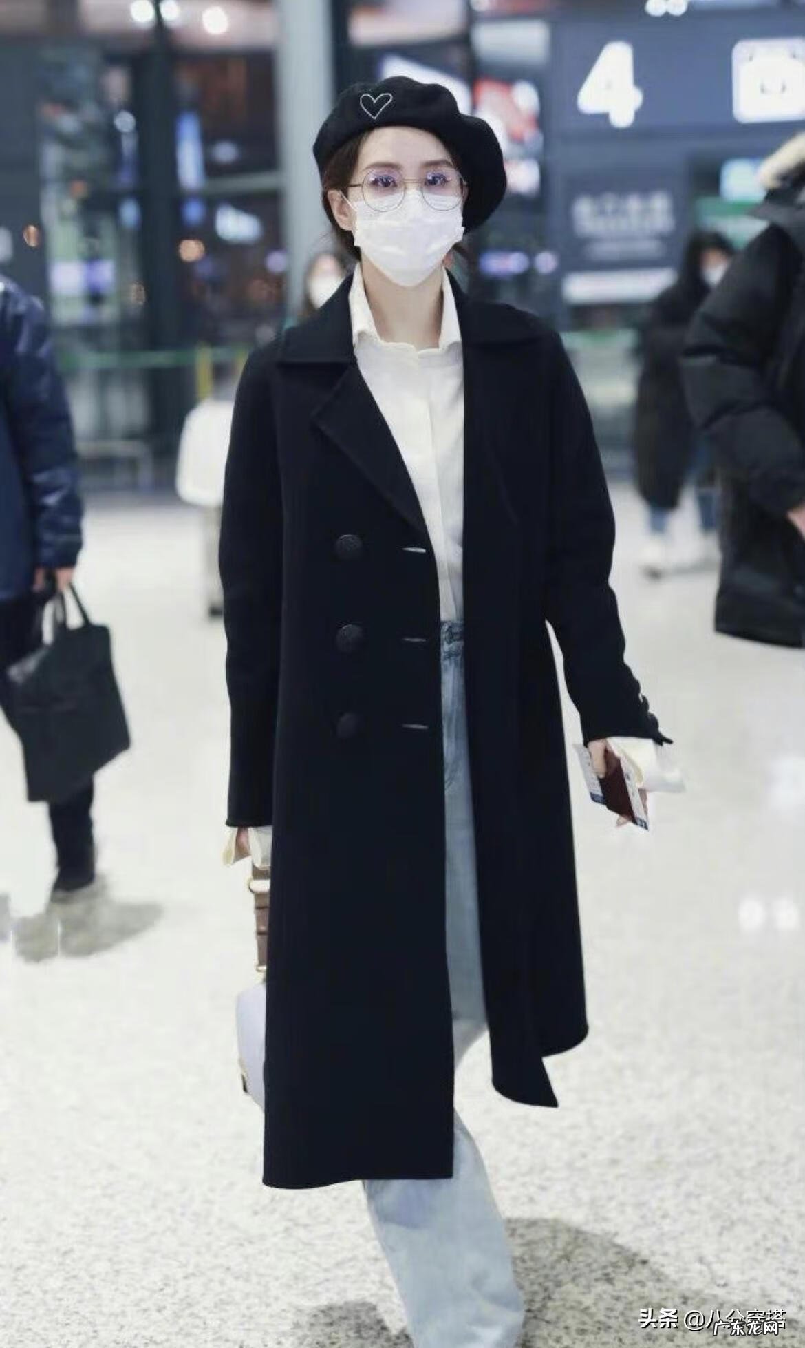 牛仔衬衫的搭配 牛仔衬衫怎么搭配好看