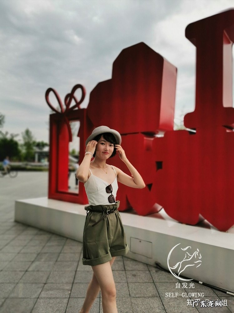 平时穿衣服怎么样才能最简单地增加时尚感?