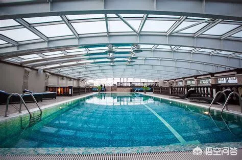 开一家游泳馆需要多少钱？