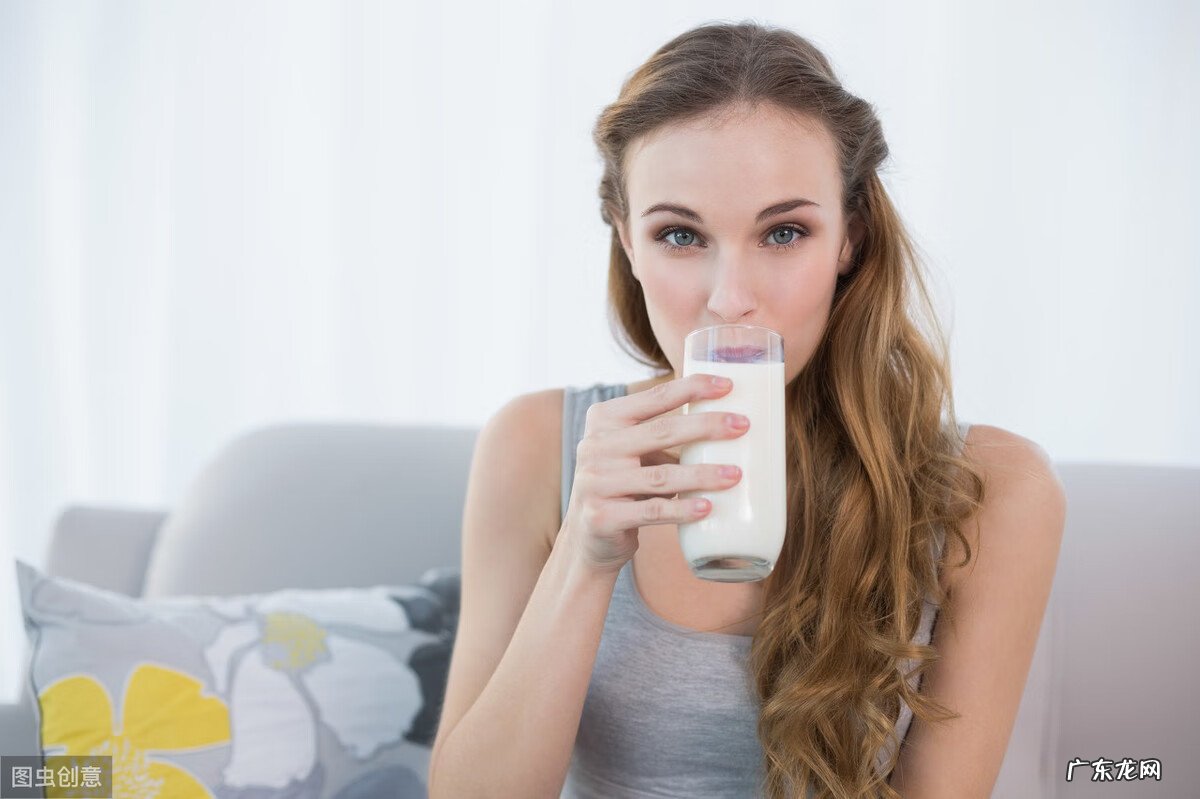怎样喝牛奶更有营养 牛奶怎样喝最有营养