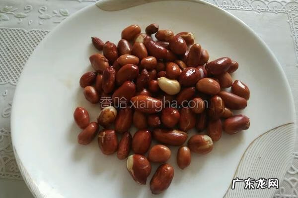 家常老醋花生的做法 老醋花生的做法