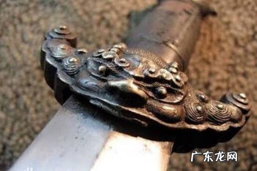 风水青龙带剑图 风水之龙身带剑图片