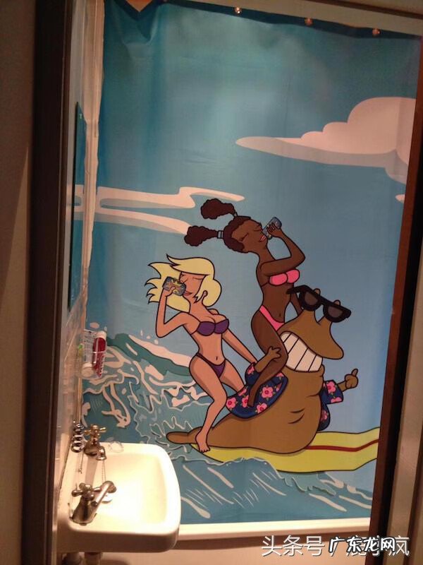 风水帘的形状有讲究吗 浴帘条纹的风水好不