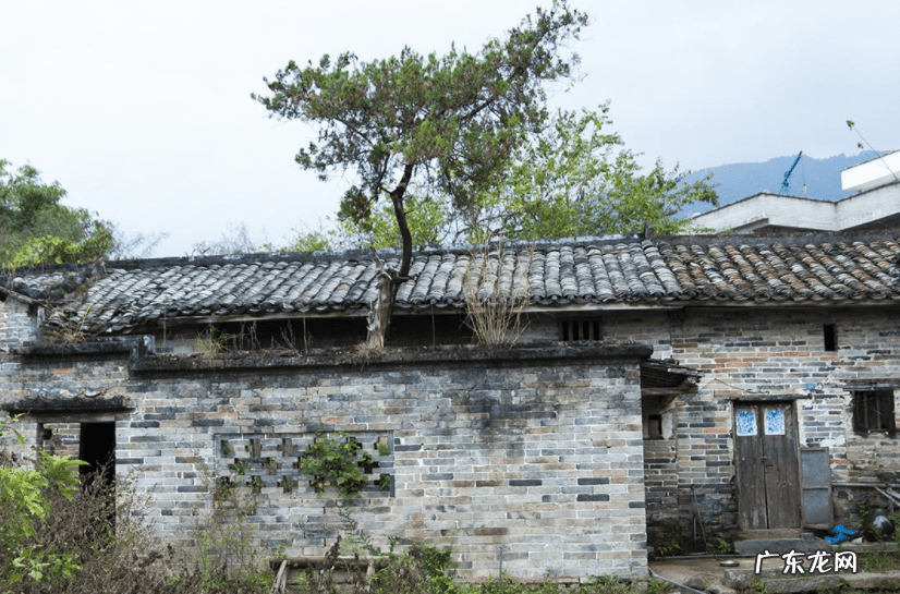 家住祠堂边风水怎么样 祠堂没有门风水