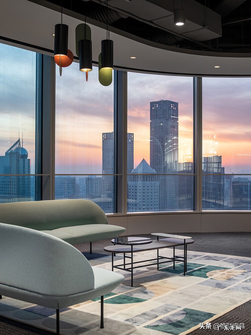 座位风水不好怎么破解 职场座位风水