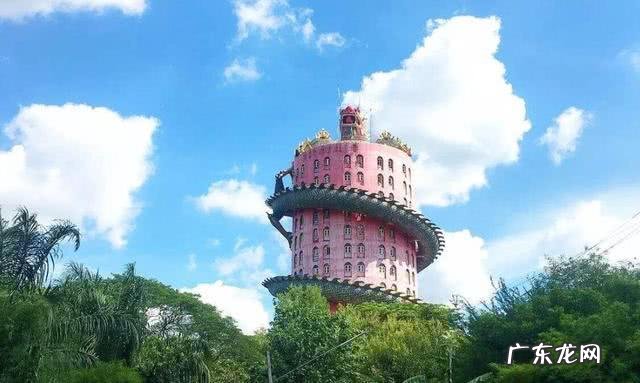 俯瞰寺院的高楼风水 寺庙前有高楼风水