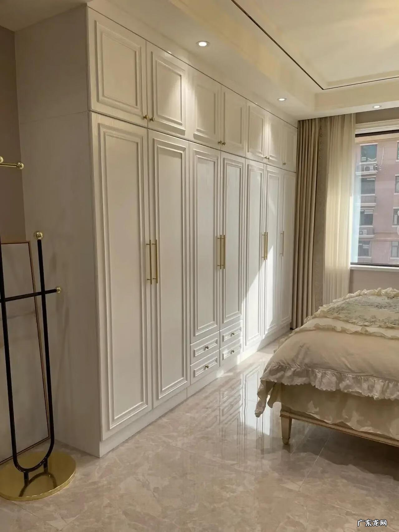 女生卧室装修设计效果图 女生卧室设计说明