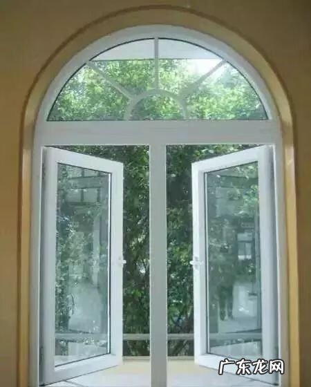 窗户形状的风水宜忌 窗户立面分格风水