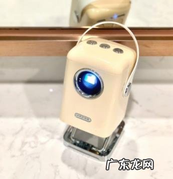 小火投影仪开不了机 小火投影仪好不好用