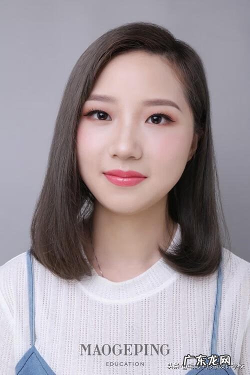 内双化妆视频教程 内双化妆好看吗