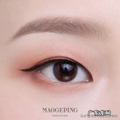内双化妆视频教程 内双化妆好看吗