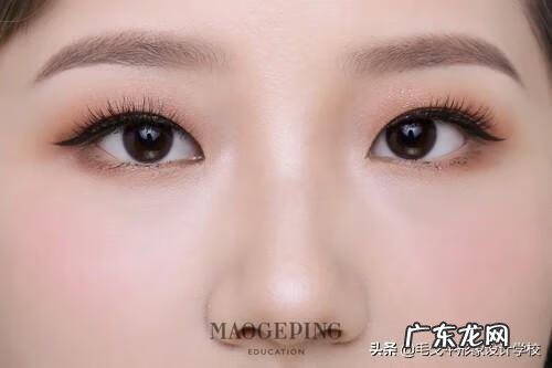 内双化妆视频教程 内双化妆好看吗