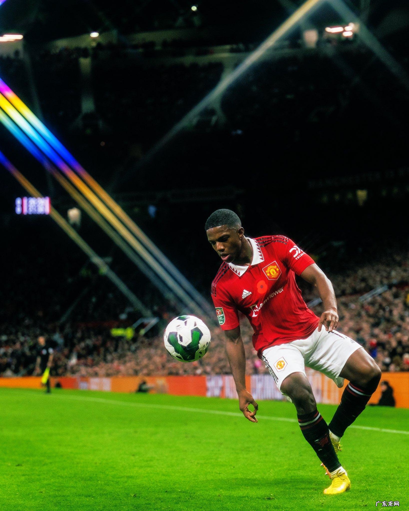 曼晚赛后评分：范德贝克3分、加纳乔2助攻得8分，弗雷德4分