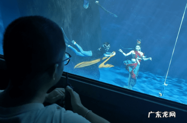 卷珠帘中国好舞蹈 中国风水下舞蹈《卷珠帘》