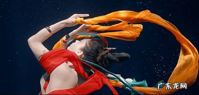 卷珠帘中国好舞蹈 中国风水下舞蹈《卷珠帘》