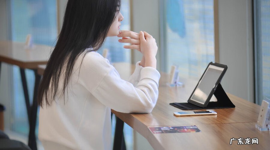 月经提前10天左右 经期提前十天左右是怎么回事