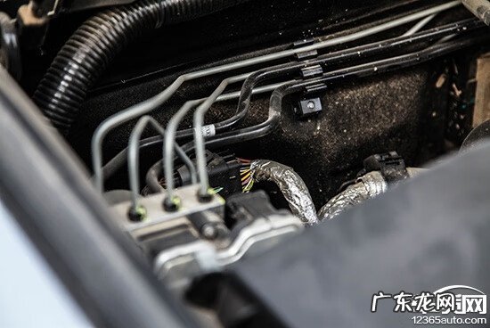 哈弗h9暖风机图在哪 哈弗h9出风口拆卸步骤