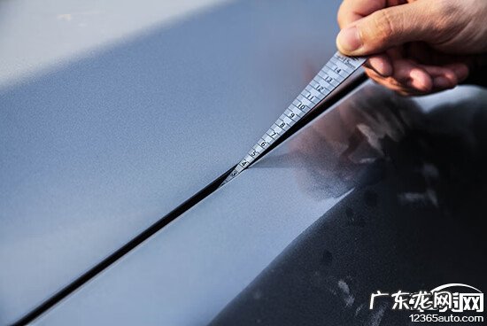 哈弗h9暖风机图在哪 哈弗h9出风口拆卸步骤