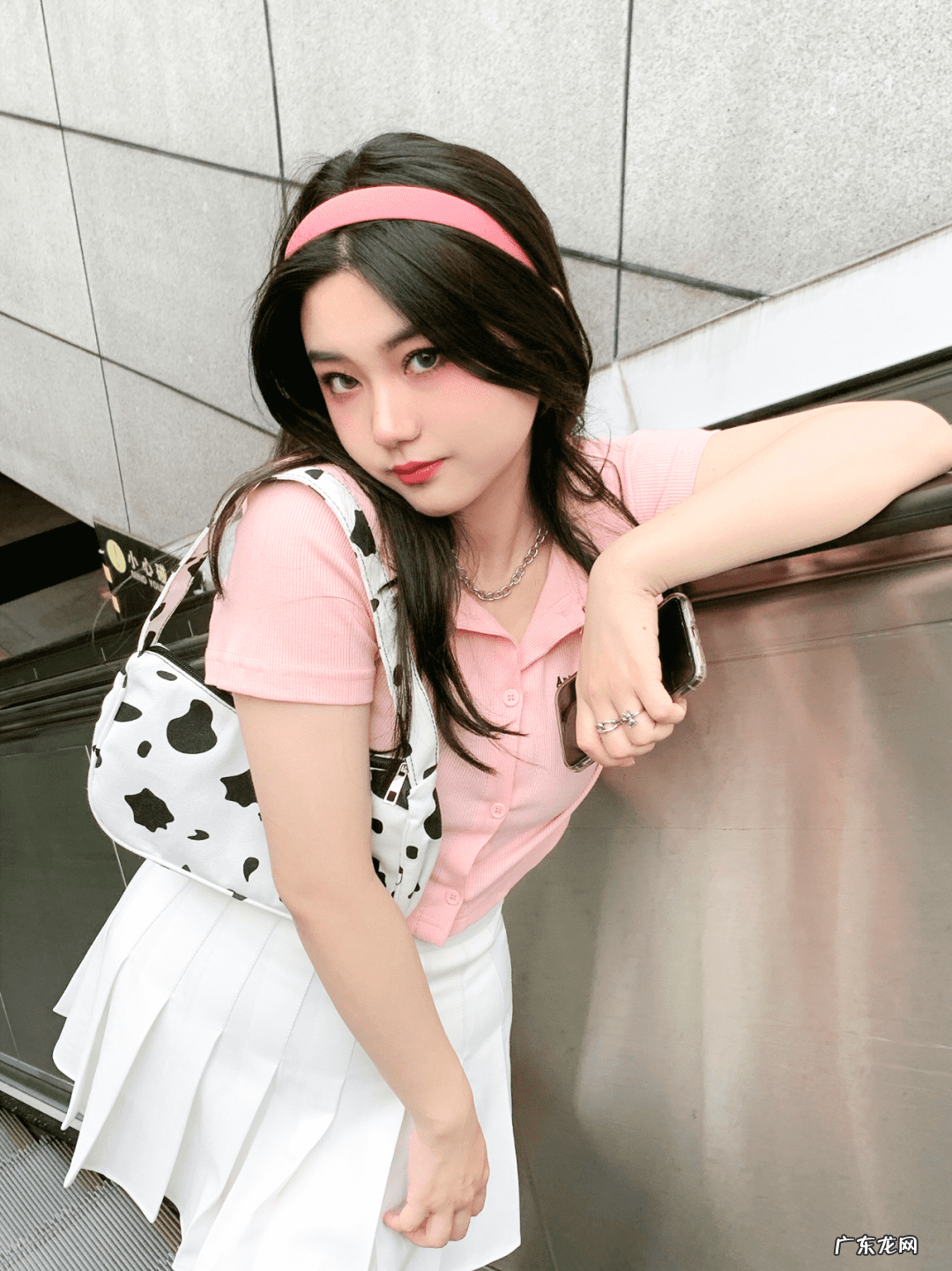 微胖女生怎么穿显瘦 胖人穿什么显瘦哦