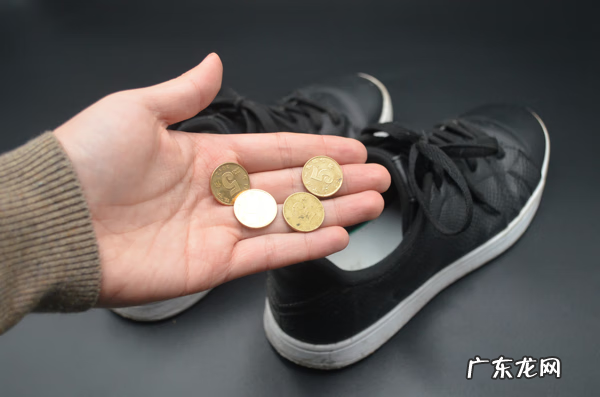 家里墙角放硬币好不好 新房墙角要不要放硬币