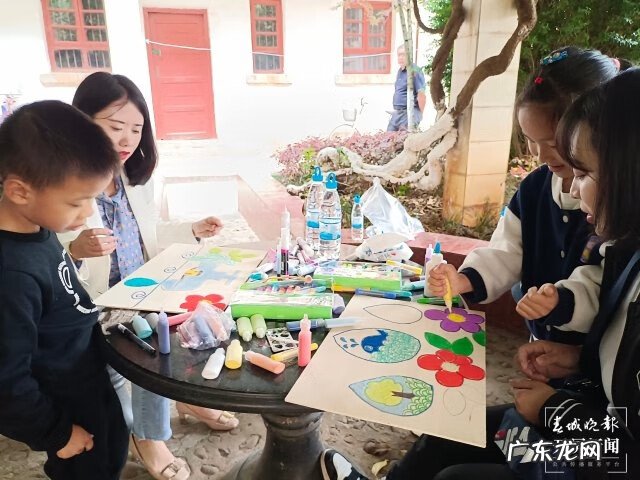 正确的刮痧方法图解 刮沙画图片大全