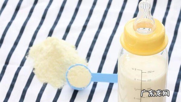新生儿一段奶粉 新生婴儿奶粉用量