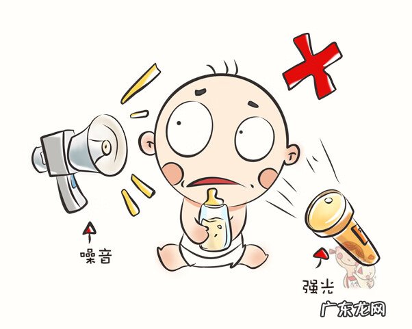 小孩一直吐奶是怎么回事 孩子老吐奶怎么回事?