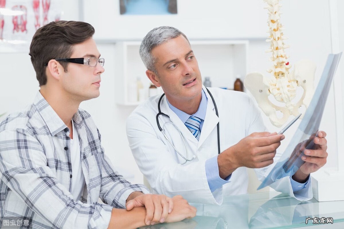 脚丫子中间脱皮 脚丫子脱皮怎么办