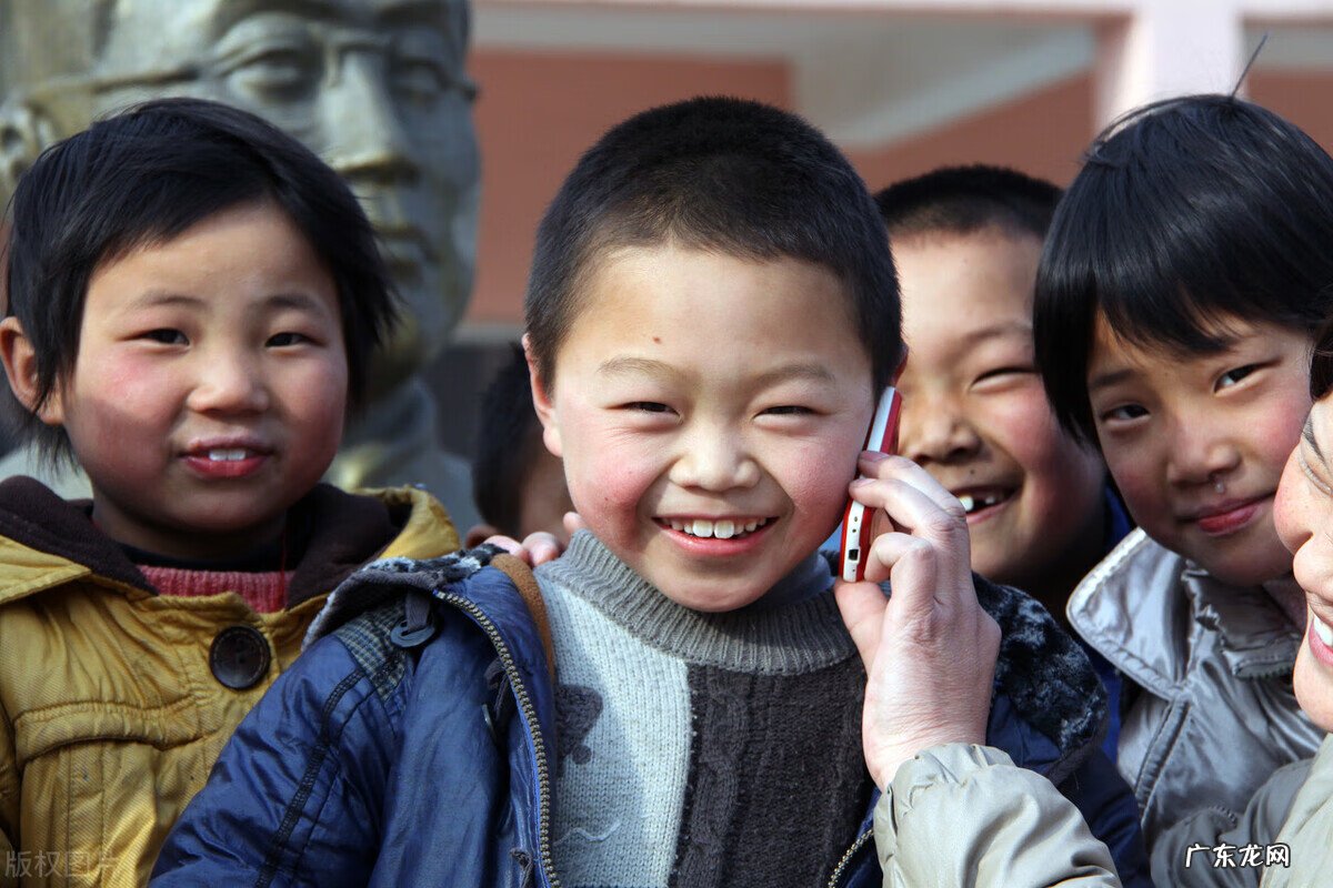 留守儿童应该怎样教育 学校对留守儿童的教育