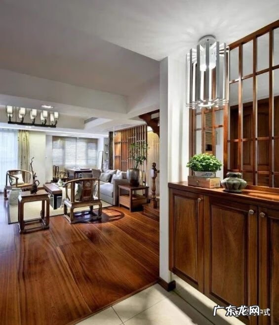 风水为什么要开门见画 开门就是风水画好不好