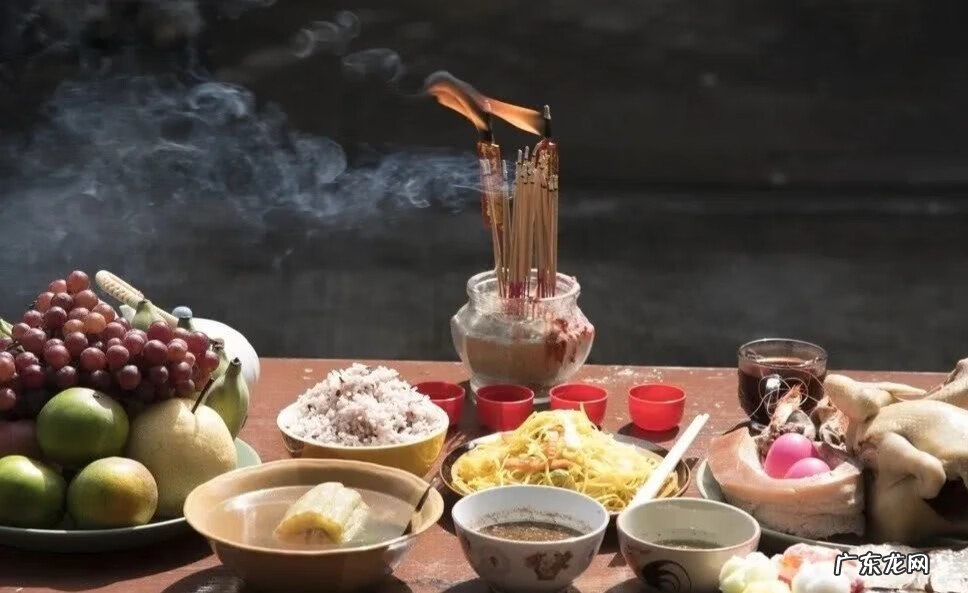 风水为何要前水后山 前有水后有山的风水