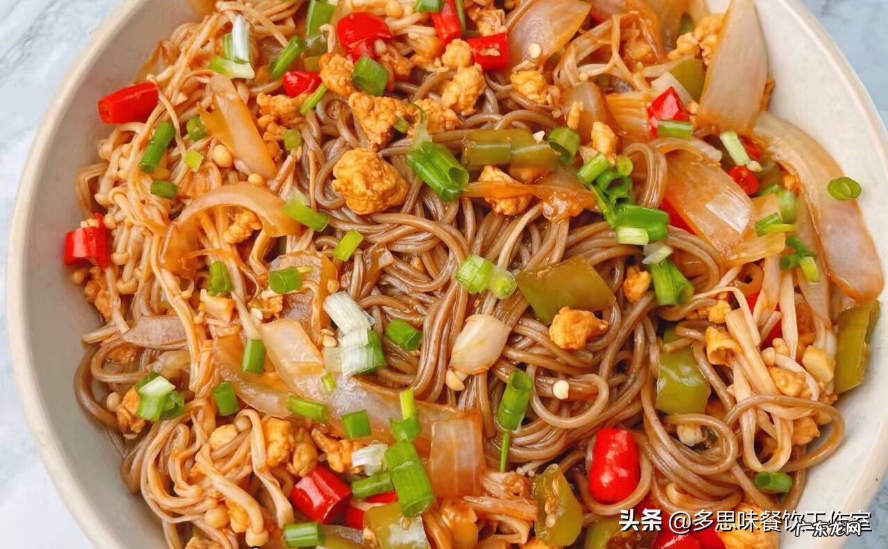 荞麦面的做法大全 荞麦面的做法大全窍门